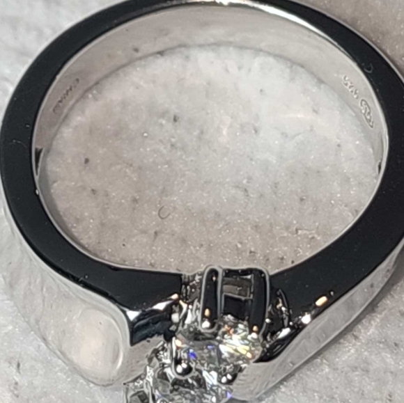 Moissanite 3 stone ring, sterling silver,  size 9 - Picture 5 of 9